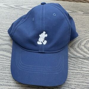 Mickey Mouse Disney world Nike Golf ball cap hat